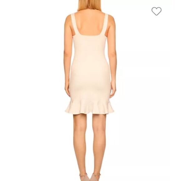 Susana Monaco NWT Boat Neck Ruffle Hem Dress in Sugar White Size‎ Medium - Picture 13 of 13